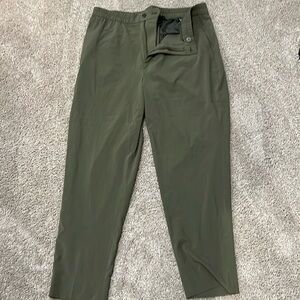 Banana Republic Airstrech Pants